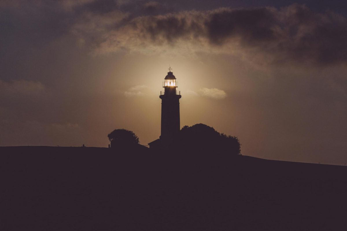 Lighthouses in the Storms of Life: The Senior Survival Experience